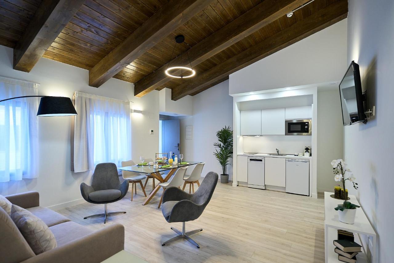 Ines Luna Suites Salamanca Esterno foto